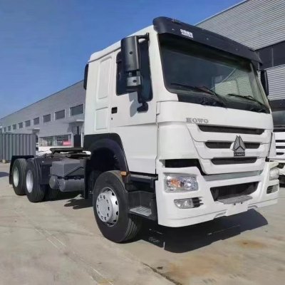 Camion tracteur 6x4 Howo