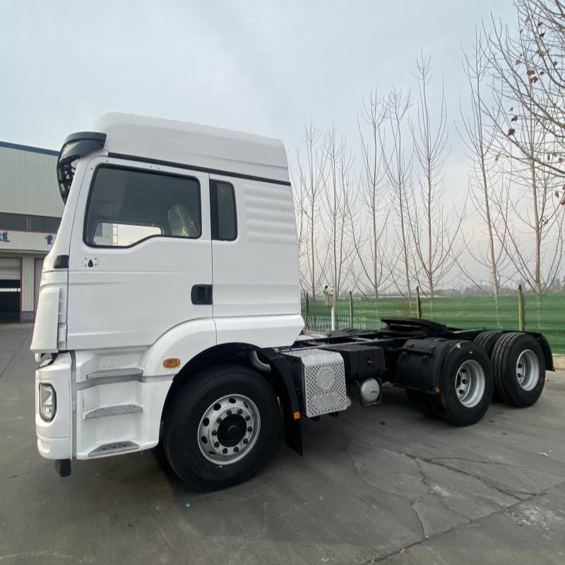 White Shaanqi H3000 Tractor Truck