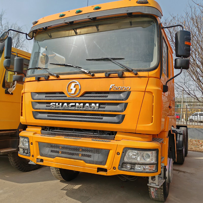 Shacman F3000 6×4 Truck Head.jpg Shacman F3000 6×4 Truck Head.jpg