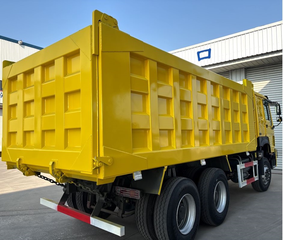 HOWO 371 Yellow Dump Truck