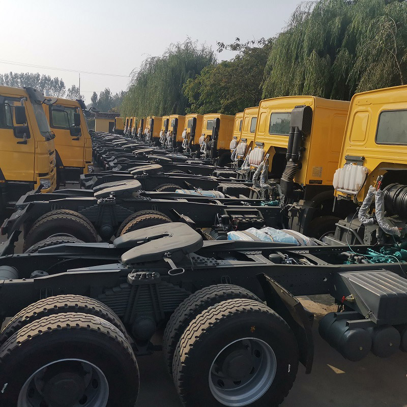 Lori Traktor Howo