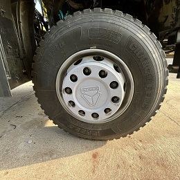Uesd Ractor Truck Howo.jpg Uesd Ractor Truck Howo.jpg