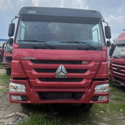 HOWO Left-Hand Drive  Cargo Truck