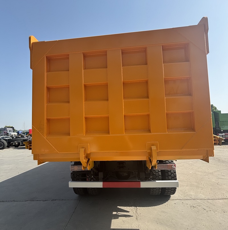 Shacman F3000 Kotak Persegi Kuning 8X4
