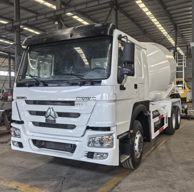 HOWO 371 CEMENT MIXER TRUCK