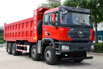F3000 8x4 380hp tipper truck