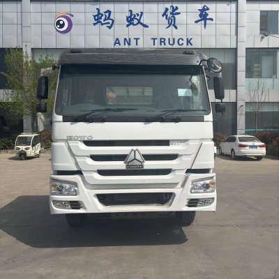 HOWO 371 WHITE TRACTOR TRUCK