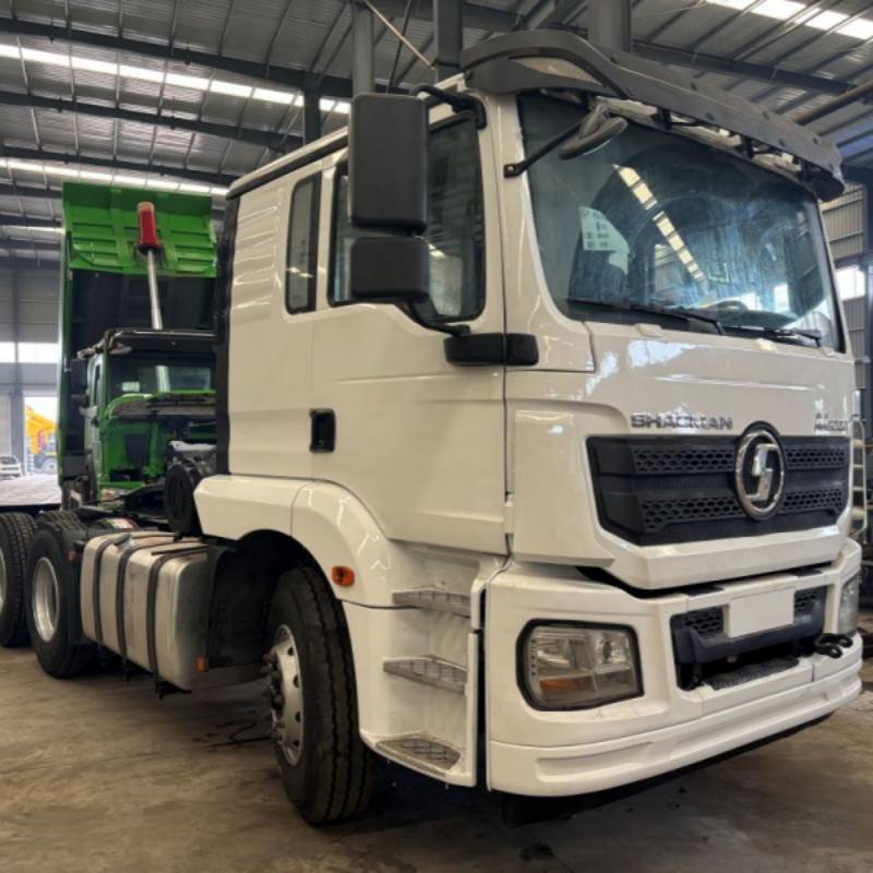 Shaanxi Automobile M3000 White Tractor Truck
