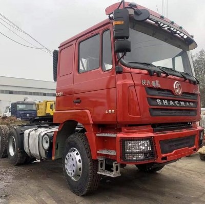 शैकमैन F3000 6×4 ट्रैक्टर ट्रक
