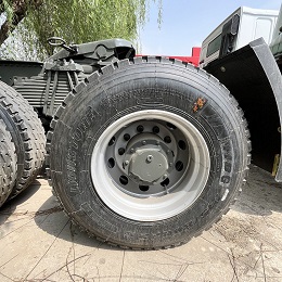 Uesd Ractor Truck Howo.jpg Uesd Ractor Truck Howo.jpg