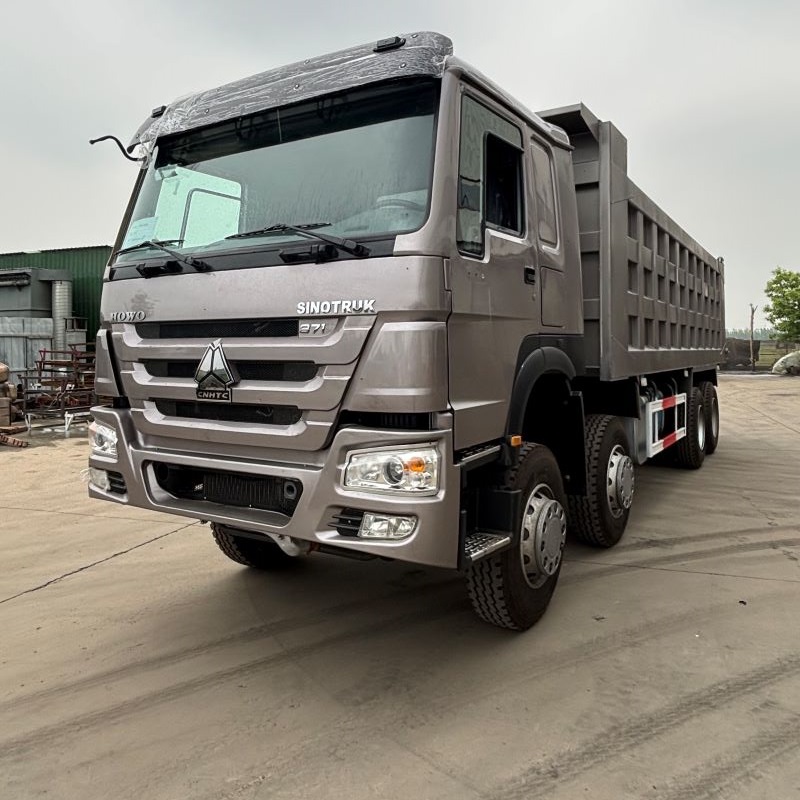 HOWO 371 8 × 4 Grey Dump Truck HOWO 371 8 × 4 Grey Dump Truck