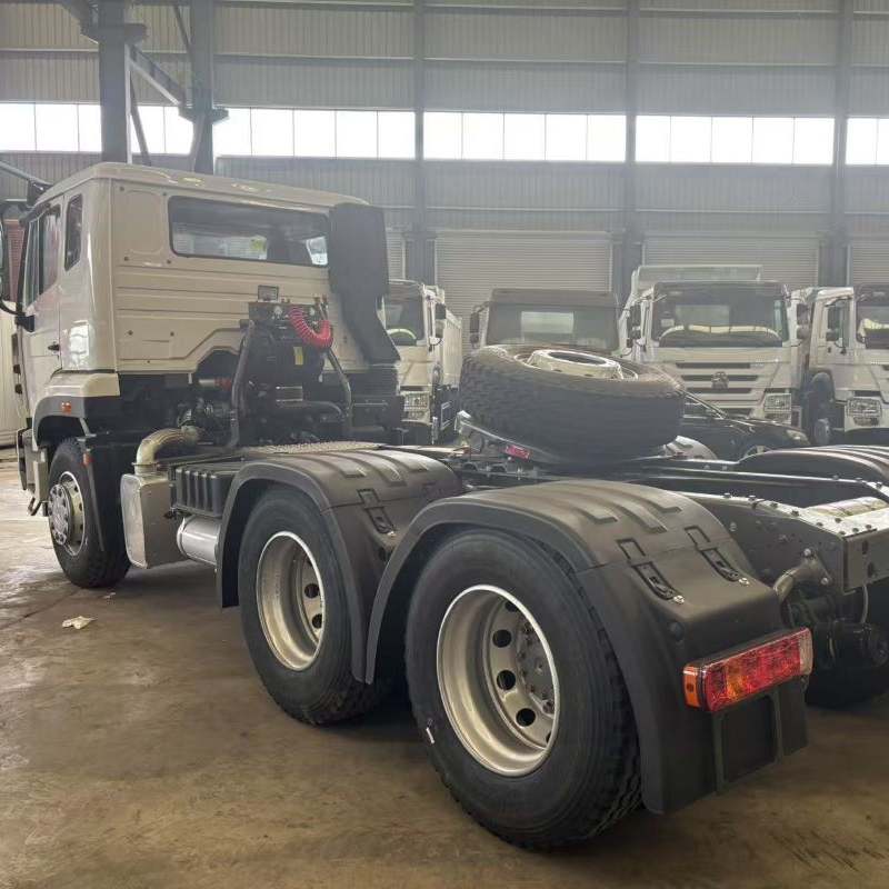 HOWO -NX-6X4 Tractor Truck HOWO -NX-6X4 Tractor Truck