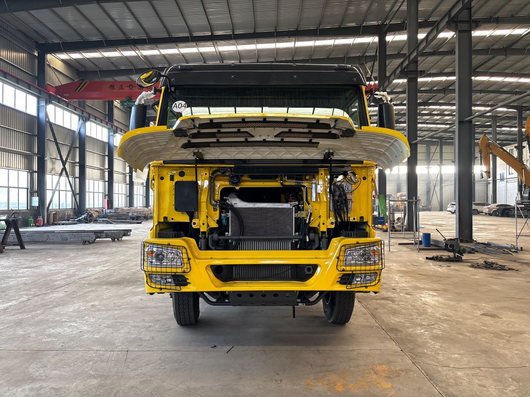 HOWO 6 × 4 Yellow Dump Truck HOWO 6 × 4 Yellow Dump Truck